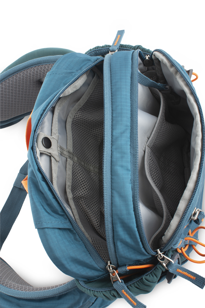 Hip bag - dvě komory pro oddělení a snadnou dostupnost přepravovaného vybavení podle četnosti jeho používání