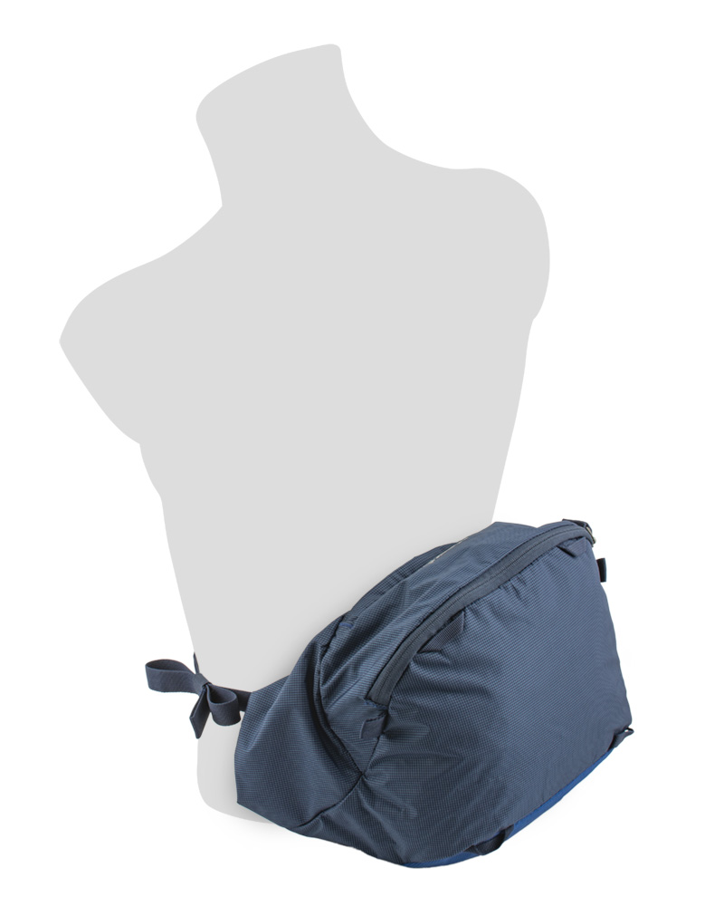 Explorer 100 navy - Easily detachable spacious backpack lid can be used as a bag or shoulder bag.